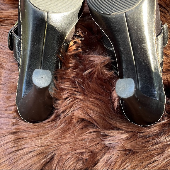 COACH “Claude” Suede Mules - Picture 13 of 13